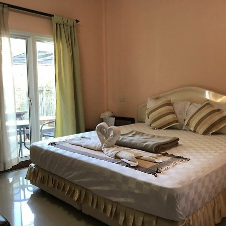 Green Leaf Resort Surin Buitenkant foto