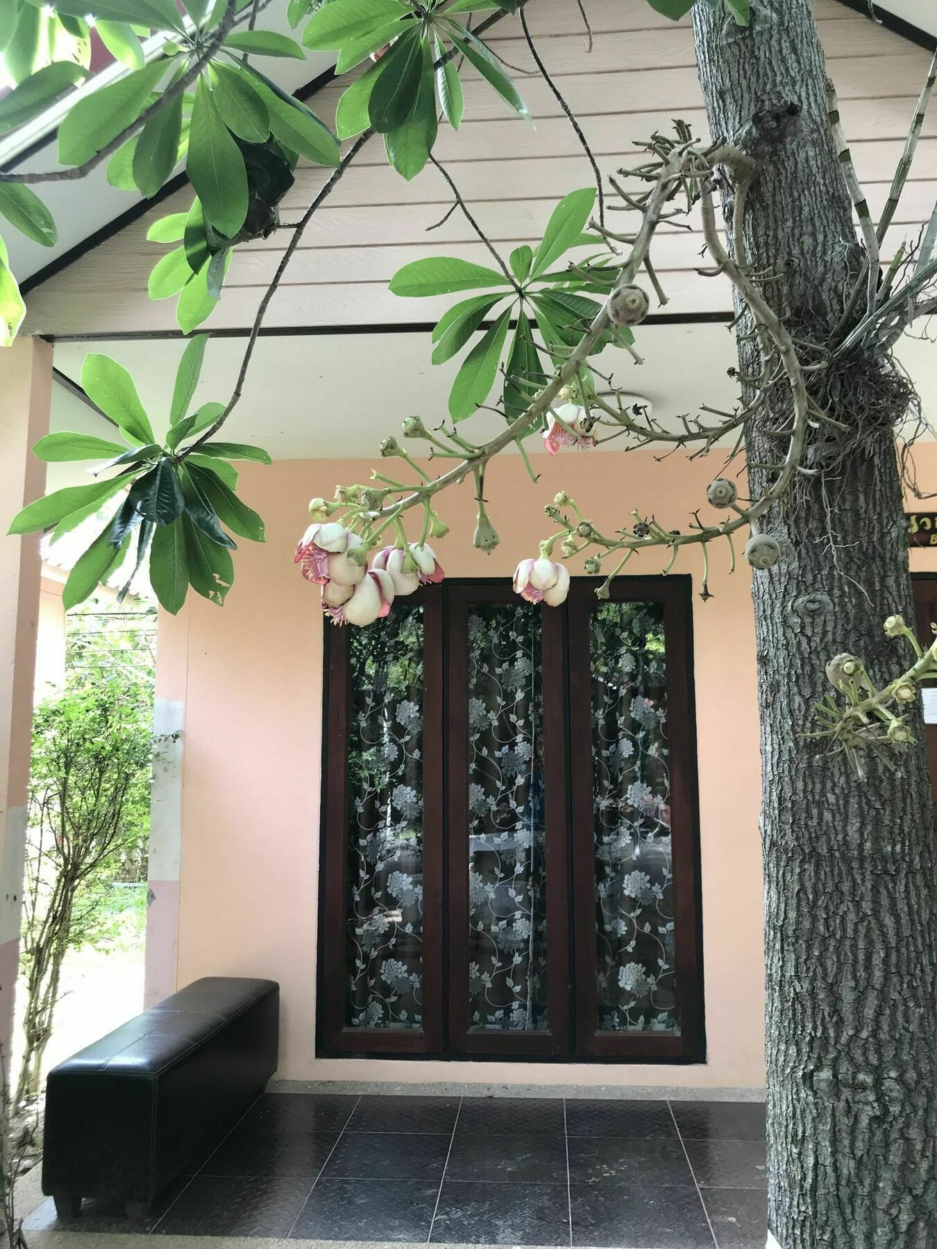 Green Leaf Resort Surin Buitenkant foto